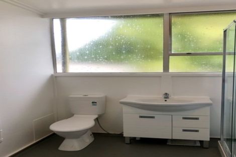 Photo of property in 1/52 Glen Road, Ranui, Auckland, 0612