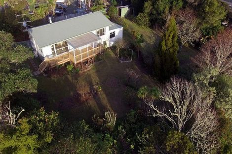 Photo of property in 24 Wilson Road, Haruru, 0204