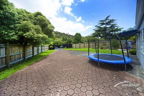 Photo of property in 156 Lynn Road, Bayview, Auckland, 0629