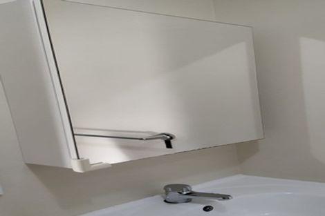 Photo of property in 27b Stott Avenue, Birkdale, Auckland, 0626