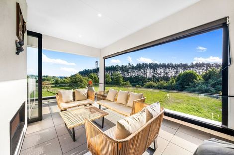 Photo of property in 2221 River Road, Horsham Downs, Hamilton, 3281