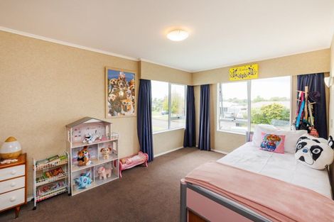 Photo of property in 4 Anaru Place, Awapuni, Palmerston North, 4412