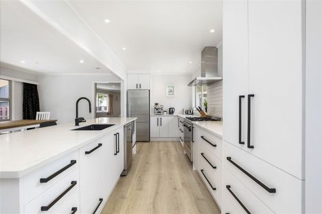 Photo of property in 87 Pohutukawa Drive, Pukete, Hamilton, 3200