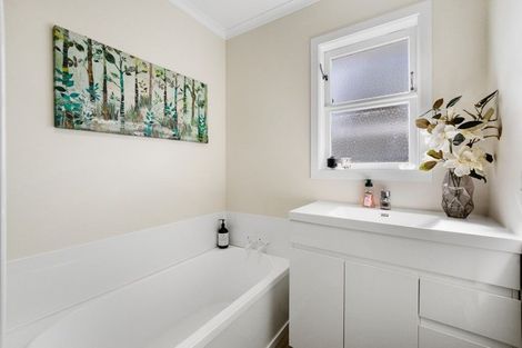 Photo of property in 36 Golf Street, Putaruru, 3411