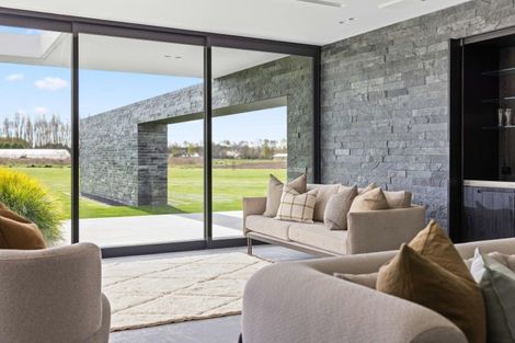 Photo of property in 400 Pound Road, Yaldhurst, Christchurch, 7676