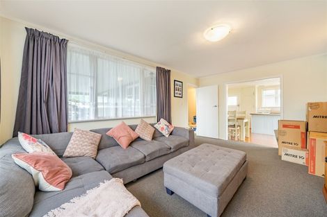 Photo of property in 12 Benge Crescent, Clouston Park, Upper Hutt, 5018