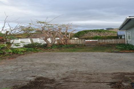 Photo of property in 2 Karu Crescent, Waikanae, 5036