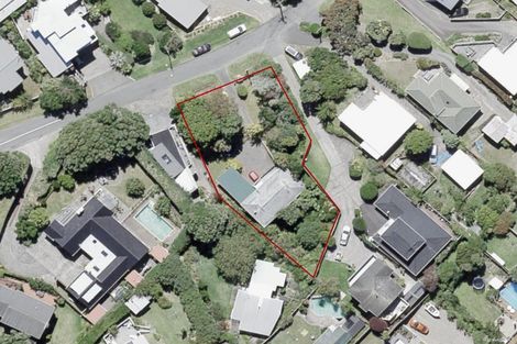 Photo of property in 6 Falla Street, Paraparaumu Beach, Paraparaumu, 5032
