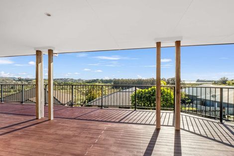 Photo of property in 7 Waka Way, Bellevue, Tauranga, 3110