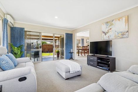 Photo of property in 3 Ranchod Terrace, Pukekohe, 2120