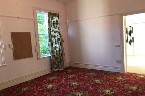 Photo of property in 18 Talavera Terrace, Kelburn, Wellington, 6012