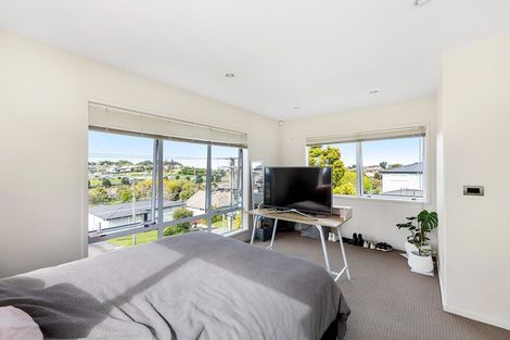 Photo of property in 20a Littlejohn Street, Hillsborough, Auckland, 1042