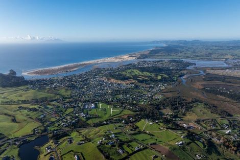 Photo of property in 404 Tara Road, Mangawhai, Kaiwaka, 0573