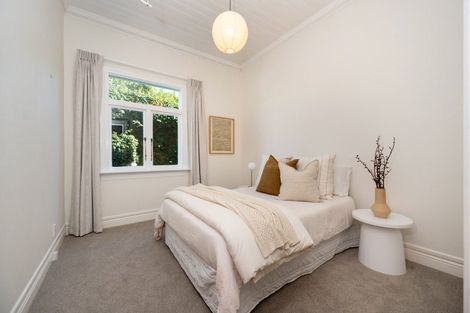 Photo of property in 9 Kinross White Street, Napier South, Napier, 4110