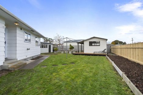 Photo of property in 10 Mansell Crescent, Bulls, 4818