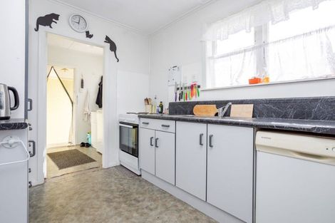 Photo of property in 26 Victor Street, Dannevirke, 4930