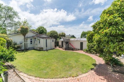 Photo of property in 74 Argyle Avenue, Takaro, Palmerston North, 4410