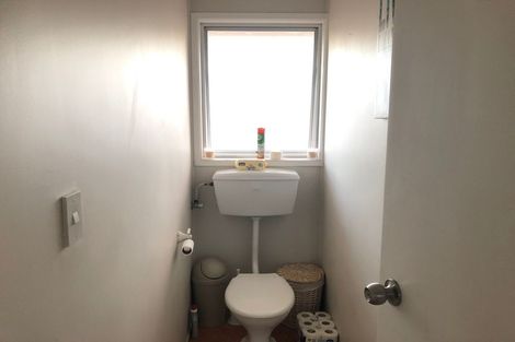 Photo of property in 423 Bucklands Beach Road, Bucklands Beach, Auckland, 2012