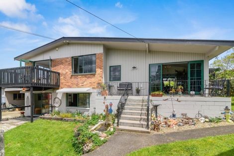 Photo of property in 46 Mountain Road, Western Heights, Rotorua, 3015