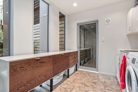 Photo of property in 81 Huia Road, Titirangi, Auckland, 0604