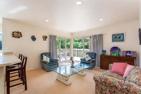 Photo of property in 22 Sherrybrooke Place, Sunnyvale, Auckland, 0612