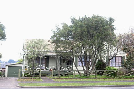 Photo of property in 204 Mahia Road, Weymouth, Auckland, 2103