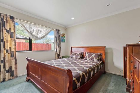 Photo of property in 3 Tiel Lane, Papakura, 2110