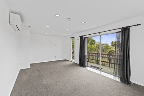 Photo of property in 7 Te Ngaere Place, Merrilands, New Plymouth, 4312