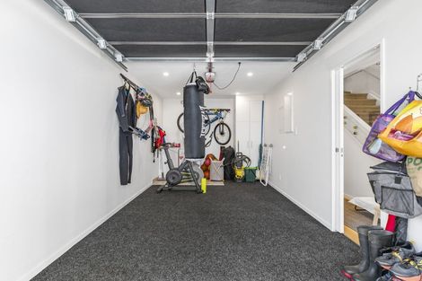 Photo of property in 7/16 Williamson Avenue, Belmont, Auckland, 0622