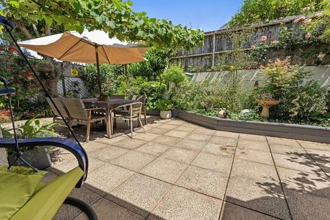 Photo of property in 2/20 Fifth Avenue, Tauranga, 3110