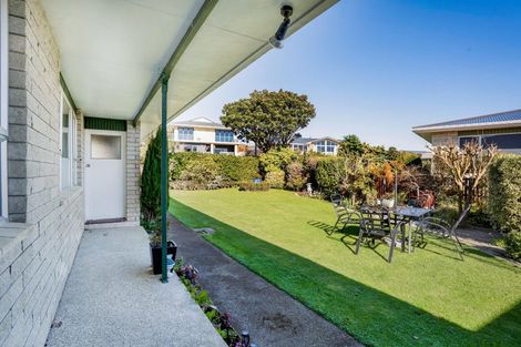 Photo of property in 6 Norwich Avenue, Spotswood, New Plymouth, 4310