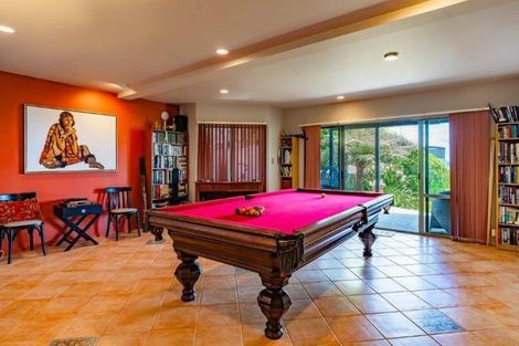 Photo of property in 40 Vipond Road, Stanmore Bay, Whangaparaoa, 0932