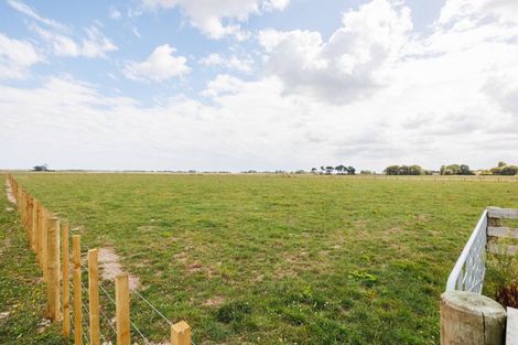 Photo of property in 1482 Rongotea Road, Kairanga, Palmerston North, 4475