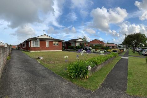 Photo of property in 2/126 Astley Avenue, New Lynn, Auckland, 0600