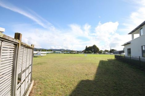 Photo of property in 17 Centreway, Pauanui, Hikuai, 3579