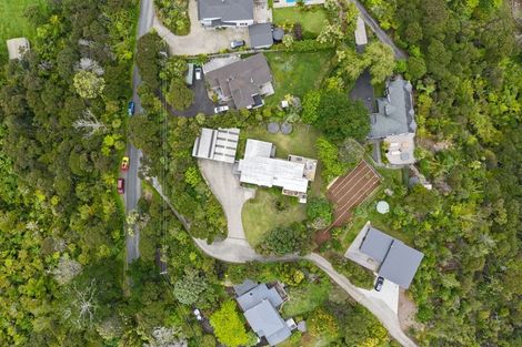 Photo of property in 17 Chatham Avenue, Paremoremo, Auckland, 0632