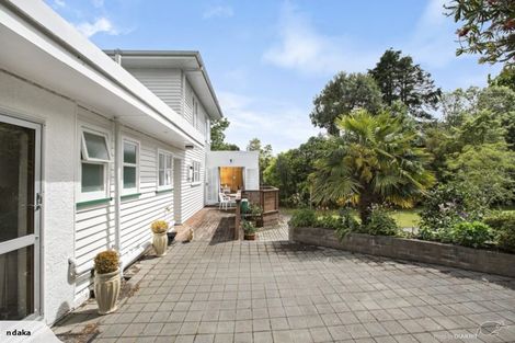 Photo of property in 337 Stokes Valley Road, Stokes Valley, Lower Hutt, 5019