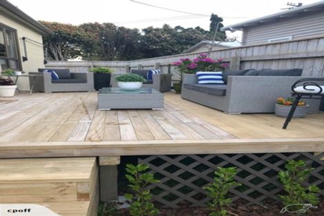 Photo of property in 8 Chard Street, Westown, New Plymouth, 4310