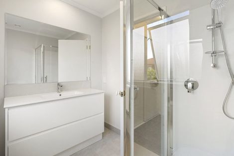 Photo of property in 41a Aberfeldy Avenue, Highland Park, Auckland, 2010