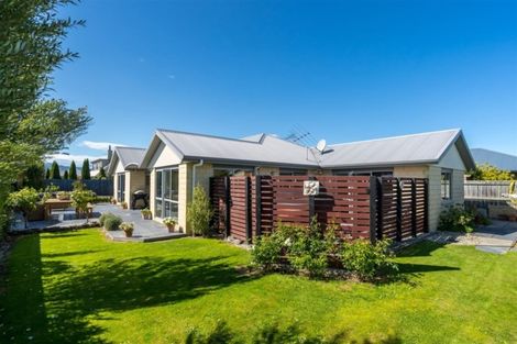 Photo of property in 14 Kura Place, Mosgiel, 9024