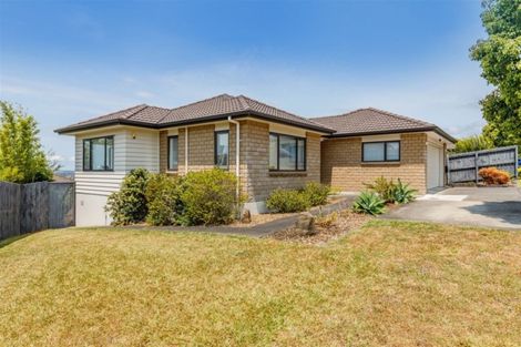 Photo of property in 6 Cityview Place, Massey, Auckland, 0614