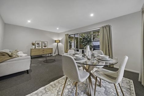 Photo of property in 2/94a Staveley Street, Avonhead, Christchurch, 8042