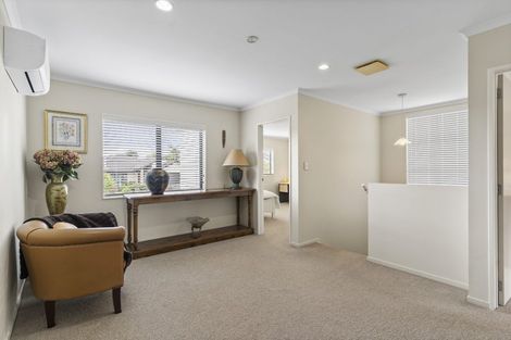 Photo of property in 28 Ina Ville Drive, Pukekohe, 2120