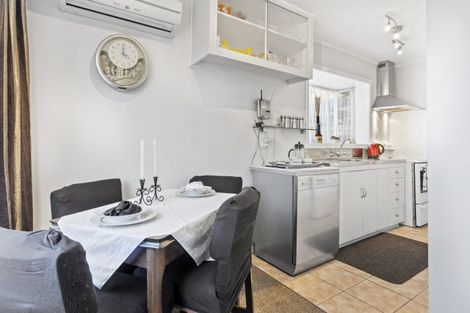 Photo of property in 18 Florida Street, Hornby, Christchurch, 8042