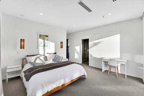 Photo of property in 73 Warman Road, Okura, Albany, 0792