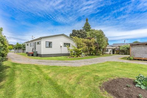 Photo of property in 22 Kiharoa Street, Otaki Beach, Otaki, 5512