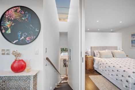 Photo of property in 2/2a Earnoch Avenue, Takapuna, Auckland, 0622