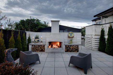 Photo of property in 12 Farndon Road, Clive, 4102