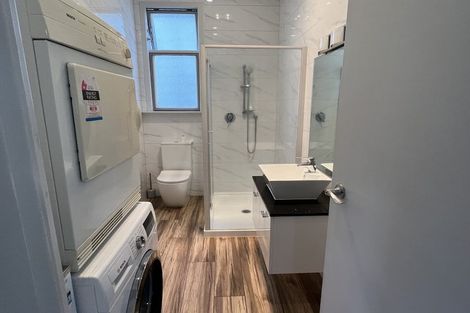 Photo of property in 7 Fallowfield Avenue, Mount Victoria, Wellington, 6011