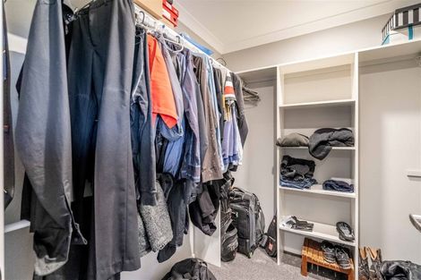 Photo of property in 327 Egerton Road, Winton, 9782